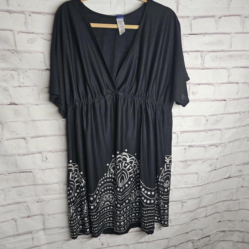 Black and Silver Metallic Pool Coverup Size 18/20